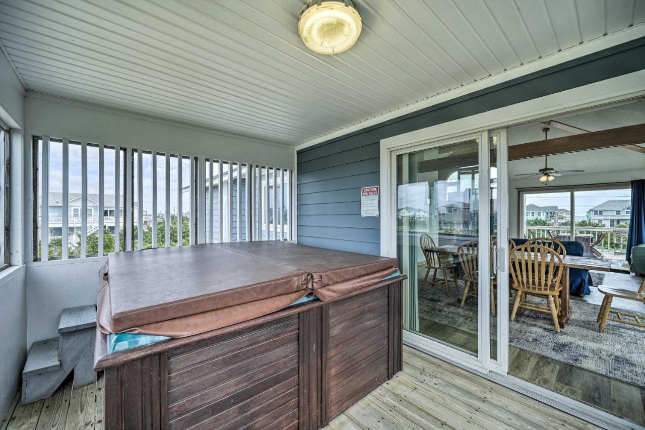Avon Home On The Channel With Hot Tub And Deck! Eksteriør bilde